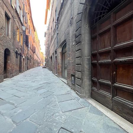 Апартаменты Casa Conti-Nearby Piazza Del Campo Сиена Экстерьер фото